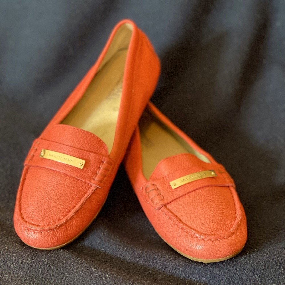 Michael Kors leather loafers Size 7